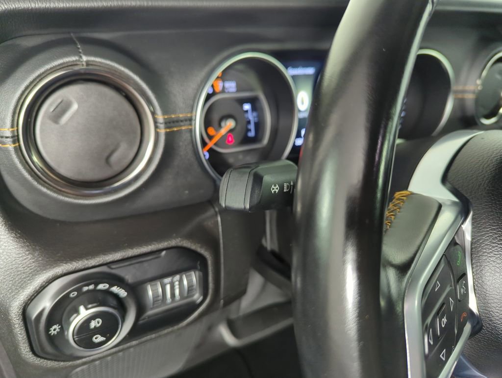 Used 2021 Jeep Gladiator Overland AWD/4WD image 21