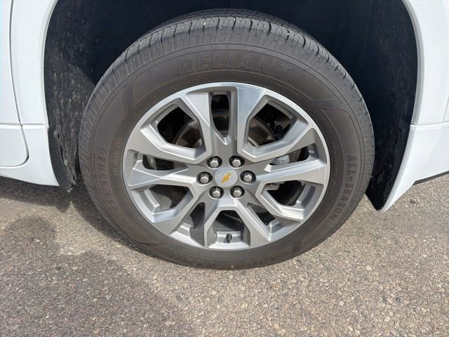 Used 2021 Chevrolet Traverse Premier AWD/4WD image 8