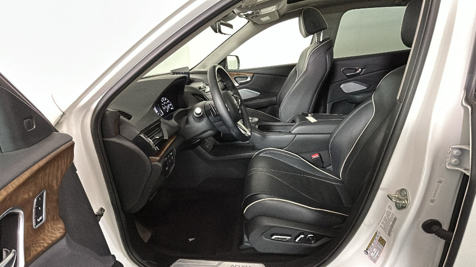 Used 2019 Acura RDX w/ Advance Package AWD/4WD image 12