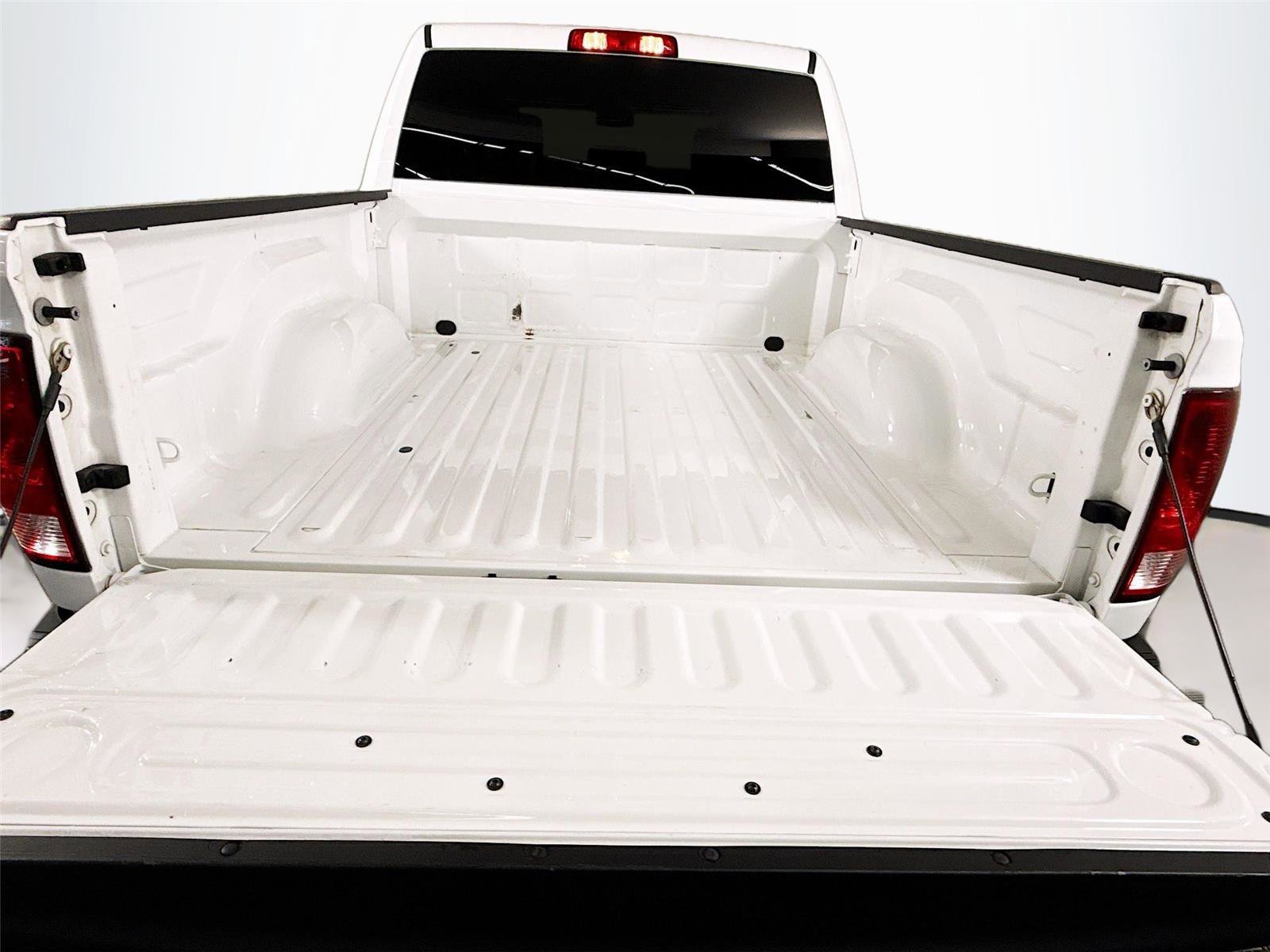 Used 2020 RAM 1500 Tradesman w/ Popular Equipment Group image 16