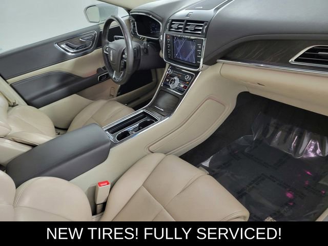 Used 2017 Lincoln Continental Select w/ Climate Package image 19