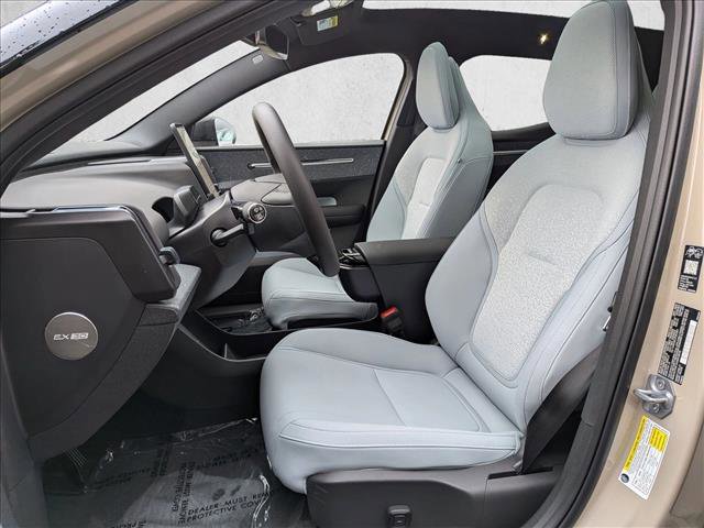 New 2026 Volvo EX30 Ultra image 4