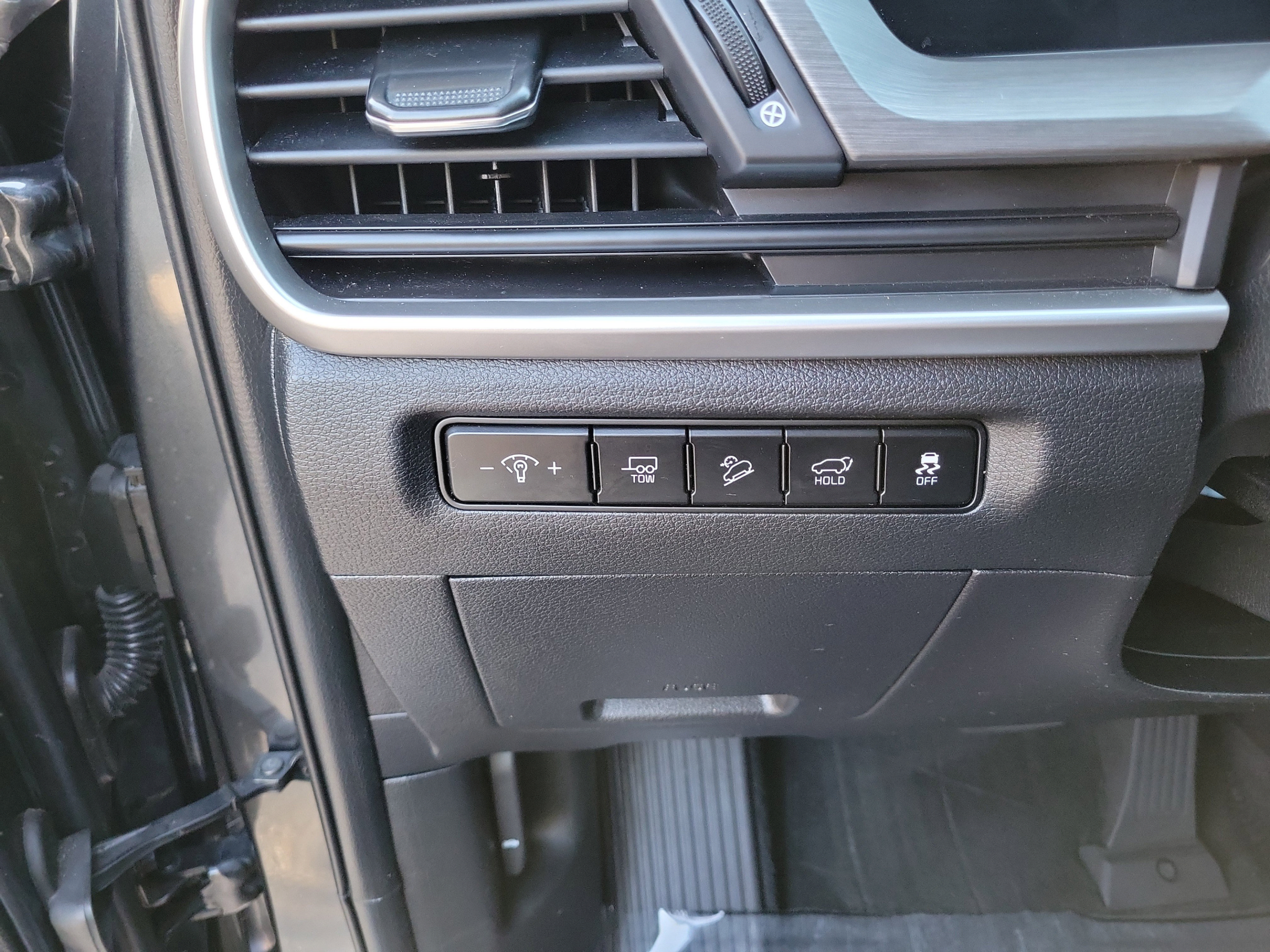 Certified 2023 Kia Telluride EX X-Line AWD/4WD image 8