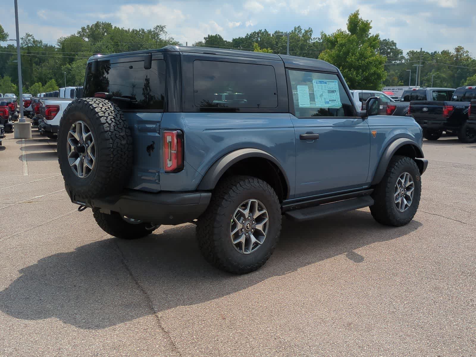 New 2025 Ford Bronco Badlands AWD/4WD image 8
