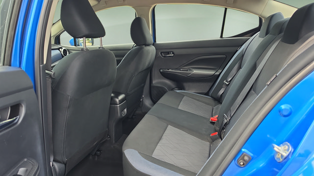 Used 2024 Nissan Versa SV FWD image 37