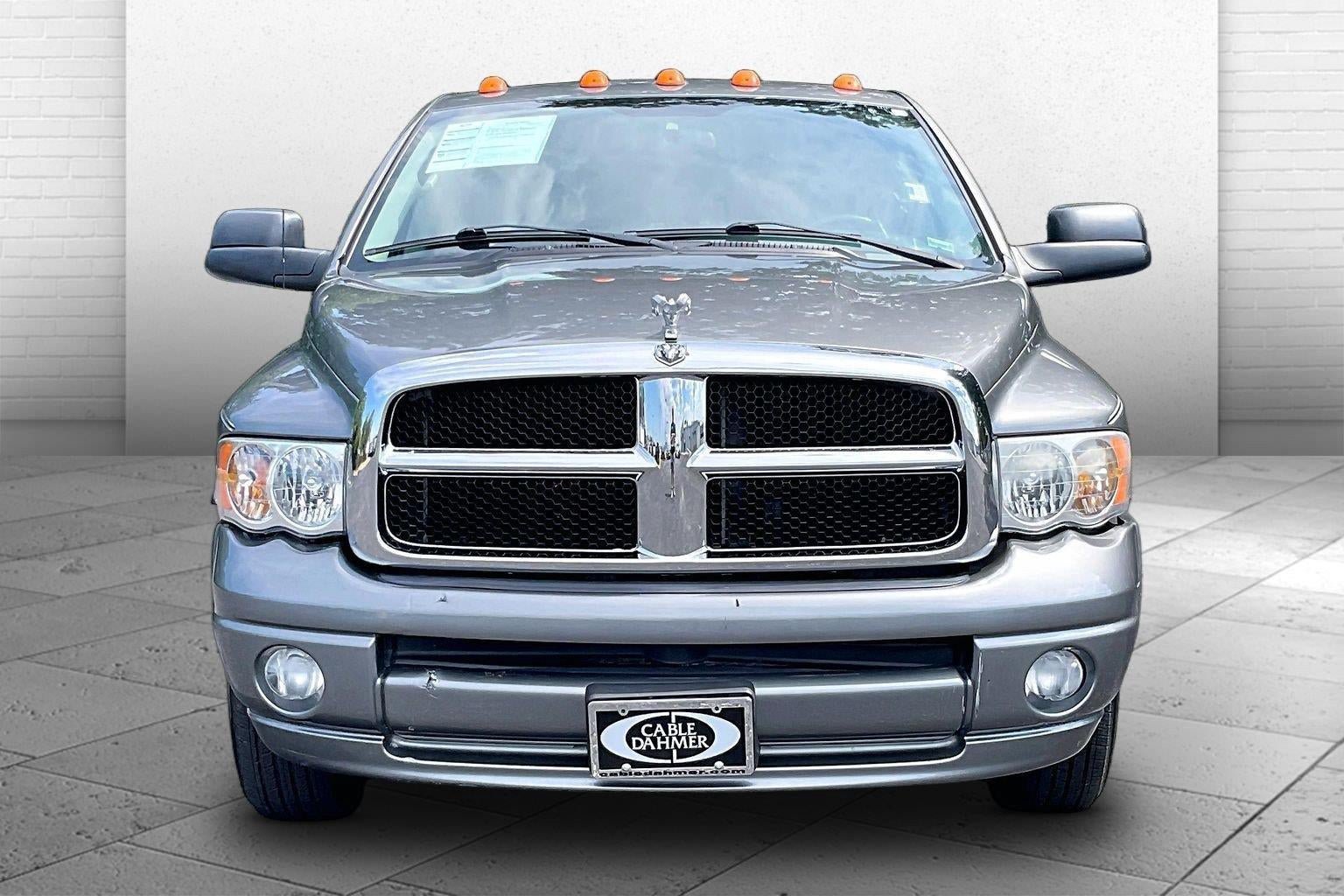 Used 2005 Dodge Ram 2500 Truck SLT RWD image 2