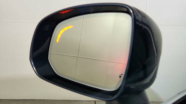 New 2026 Volvo XC90 B6 Plus w/ Protection Package AWD/4WD image 15