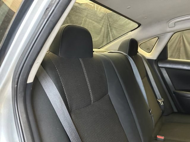 Used 2016 Nissan Sentra S FWD image 19