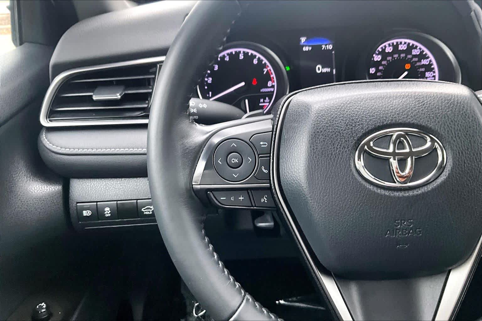 Used 2023 Toyota Camry SE FWD image 23
