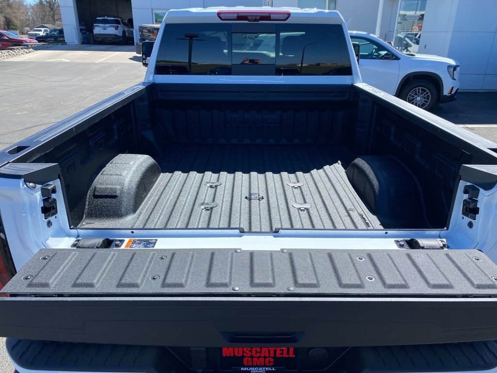 New 2026 GMC Sierra 3500 Denali Ultimate AWD/4WD image 30