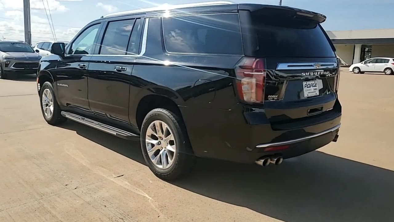 Used 2021 Chevrolet Suburban Premier w/ Premium Package AWD/4WD image 7
