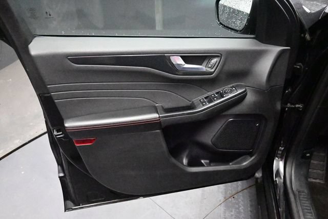 Used 2024 Ford Escape ST-Line FWD image 14