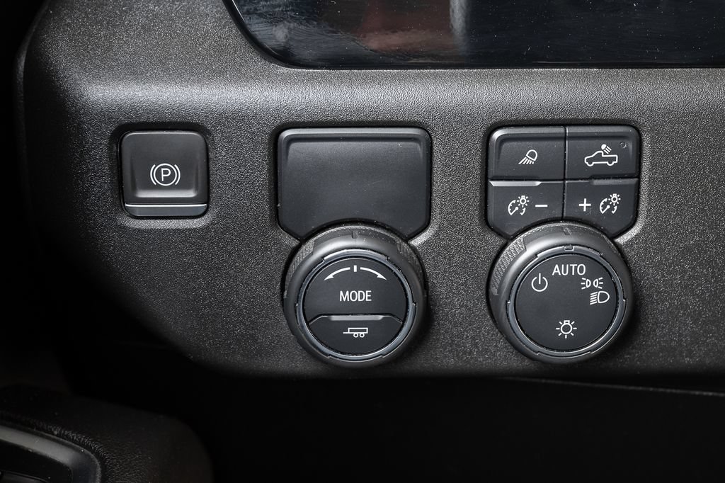 Used 2023 Chevrolet Silverado 1500 LT w/ Safety Package RWD image 32