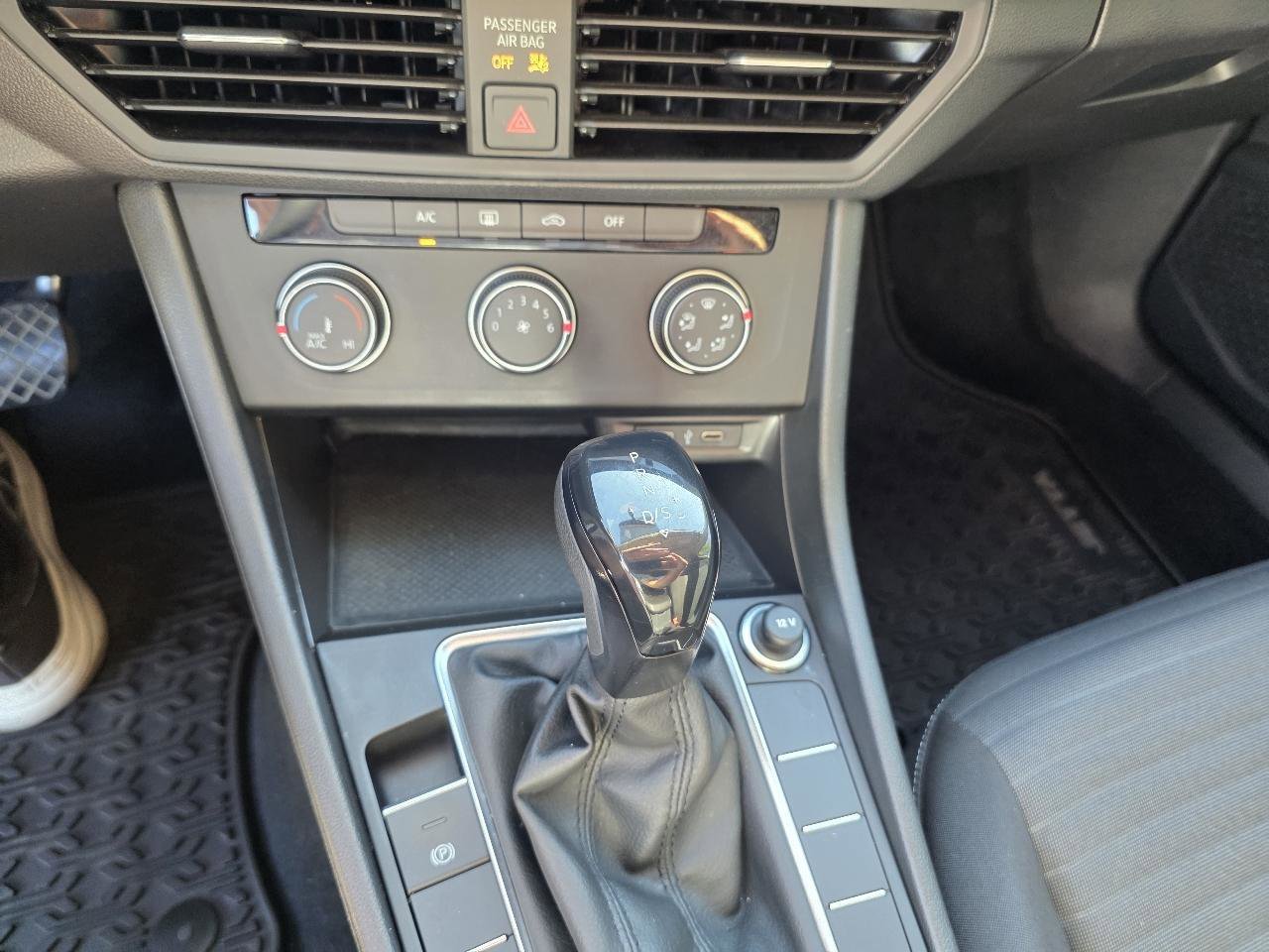 Used 2022 Volkswagen Jetta S image 16