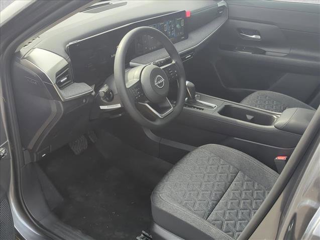 New 2026 Nissan Kicks SV image 11