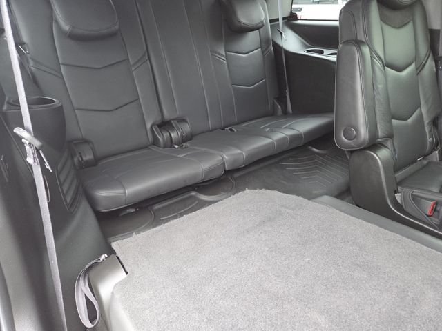 Used 2020 Cadillac Escalade Luxury AWD/4WD image 25