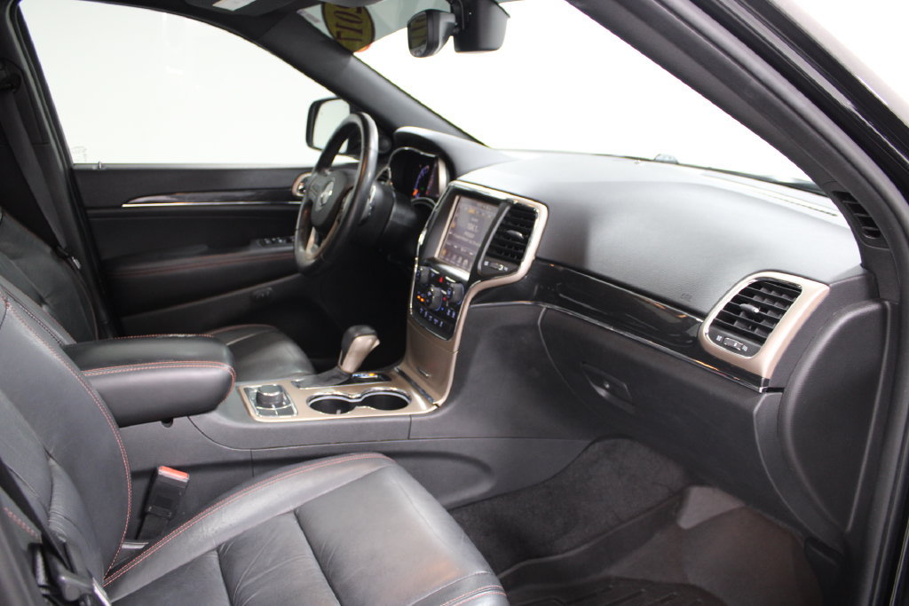 Used 2017 Jeep Grand Cherokee Limited 75th Anniversary AWD/4WD image 22