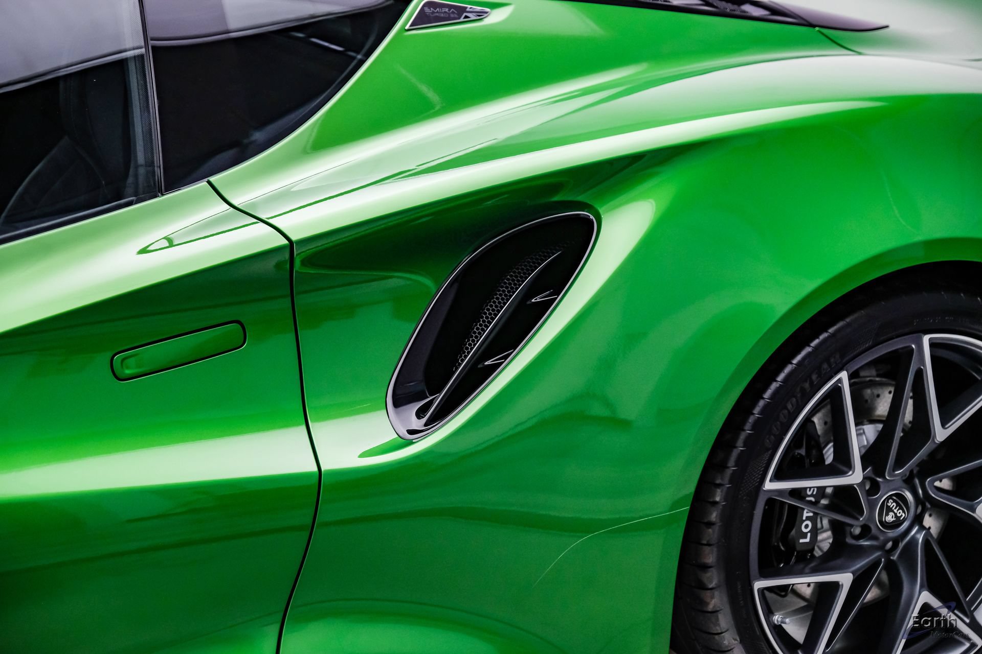 New 2026 Lotus Emira SE RWD image 40