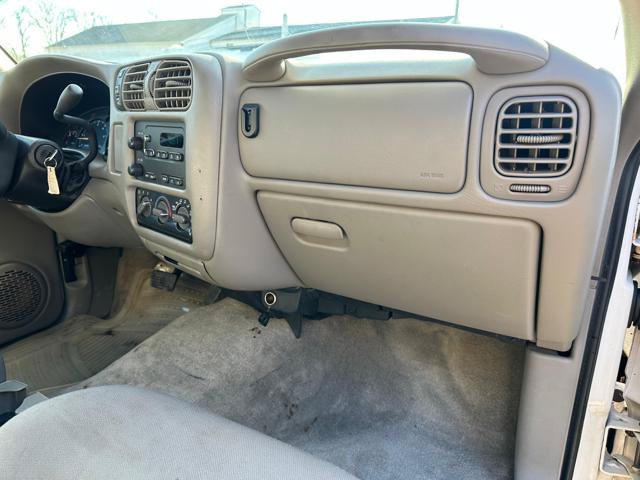 Used 2003 Chevrolet Blazer LS AWD/4WD image 13