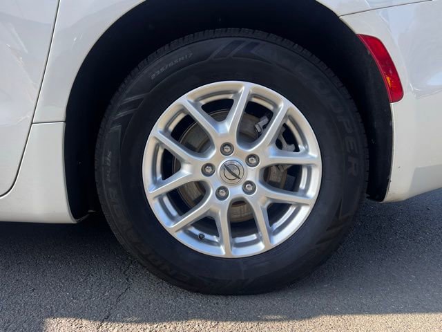 Used 2021 Chrysler Pacifica Touring-L image 11