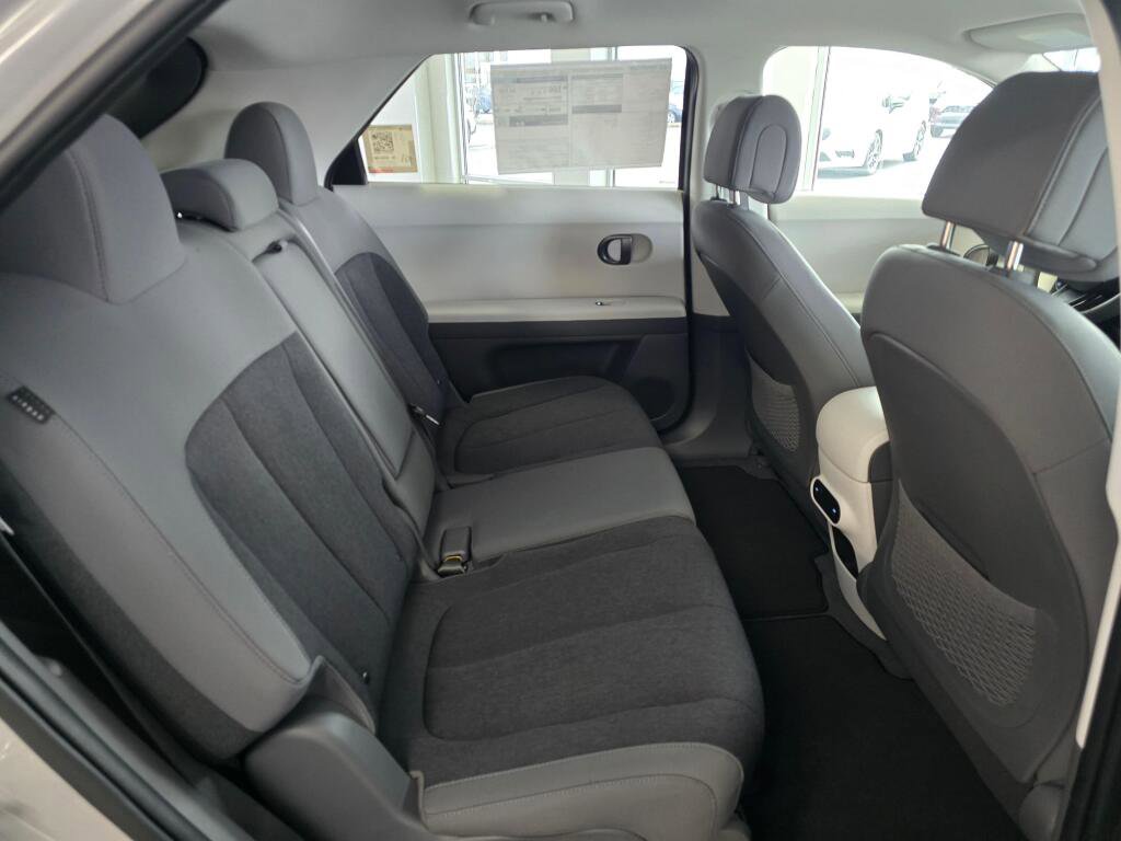 New 2026 Hyundai Ioniq 5 SE image 35