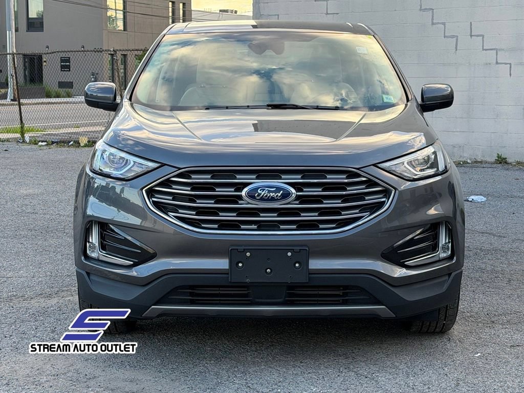 Used 2022 Ford Edge SEL w/ Convenience Package AWD/4WD image 2