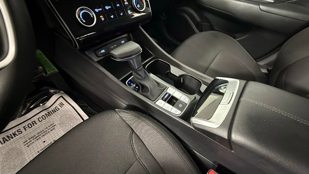 Used 2023 Hyundai Tucson SE image 22