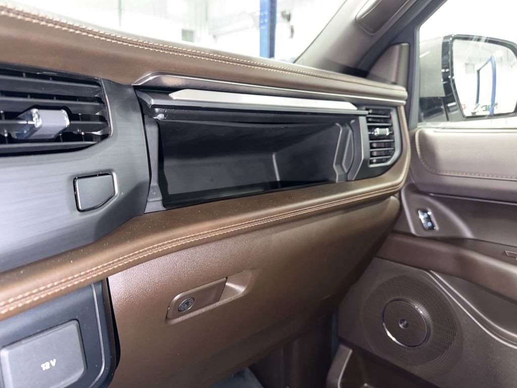 Used 2024 Ford Expedition Max King Ranch image 40