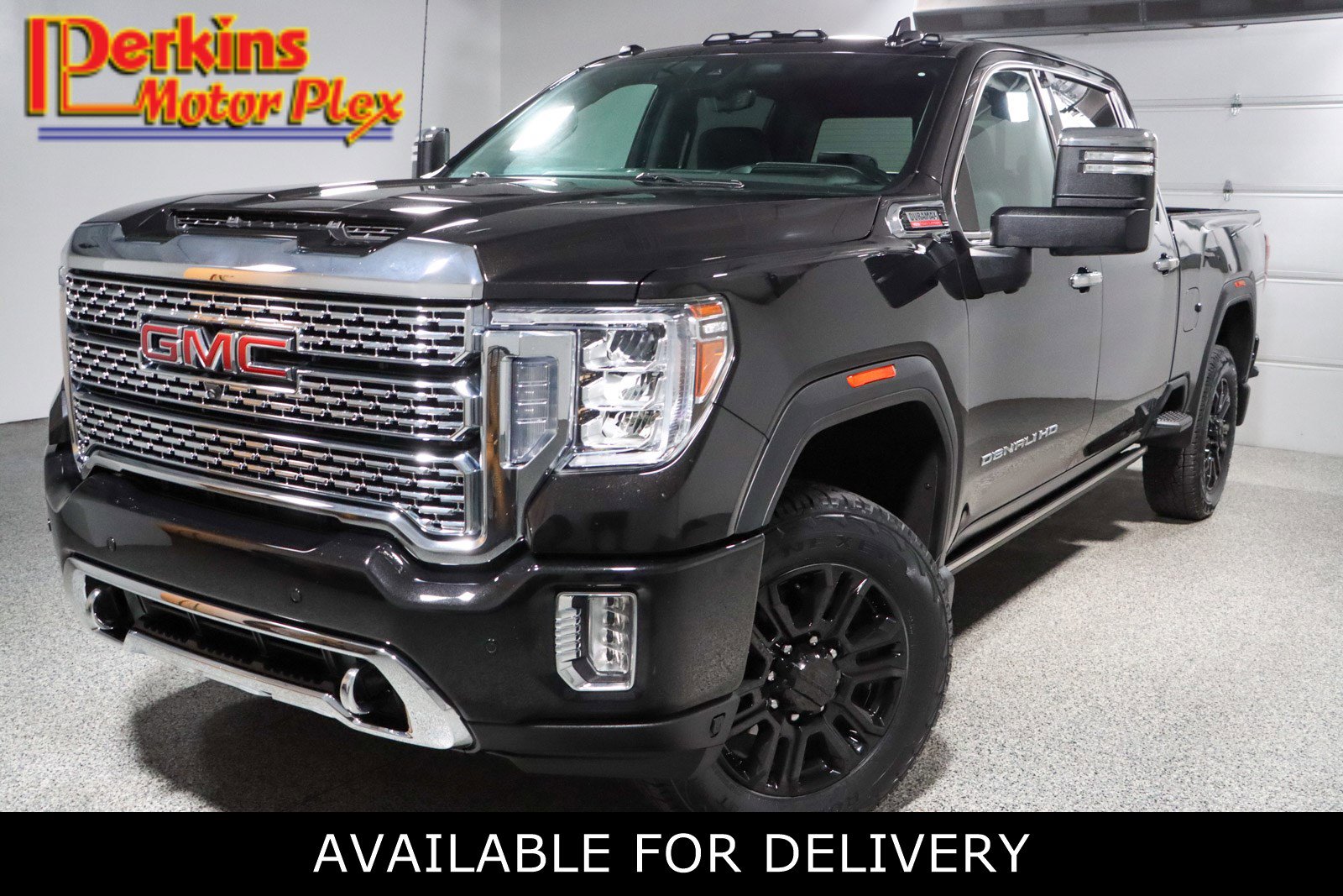 Used 2022 GMC Sierra 2500 Denali w/ Denali Black Diamond Edition AWD/4WD video 1