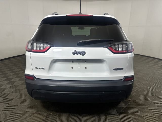 Used 2019 Jeep Cherokee Latitude w/ Cold Weather Group image 4