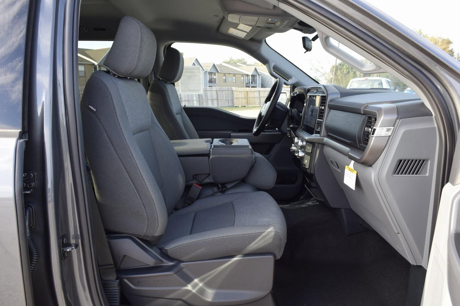 New 2026 Ford F150 XLT w/ Equipment Group 301A Standard image 23