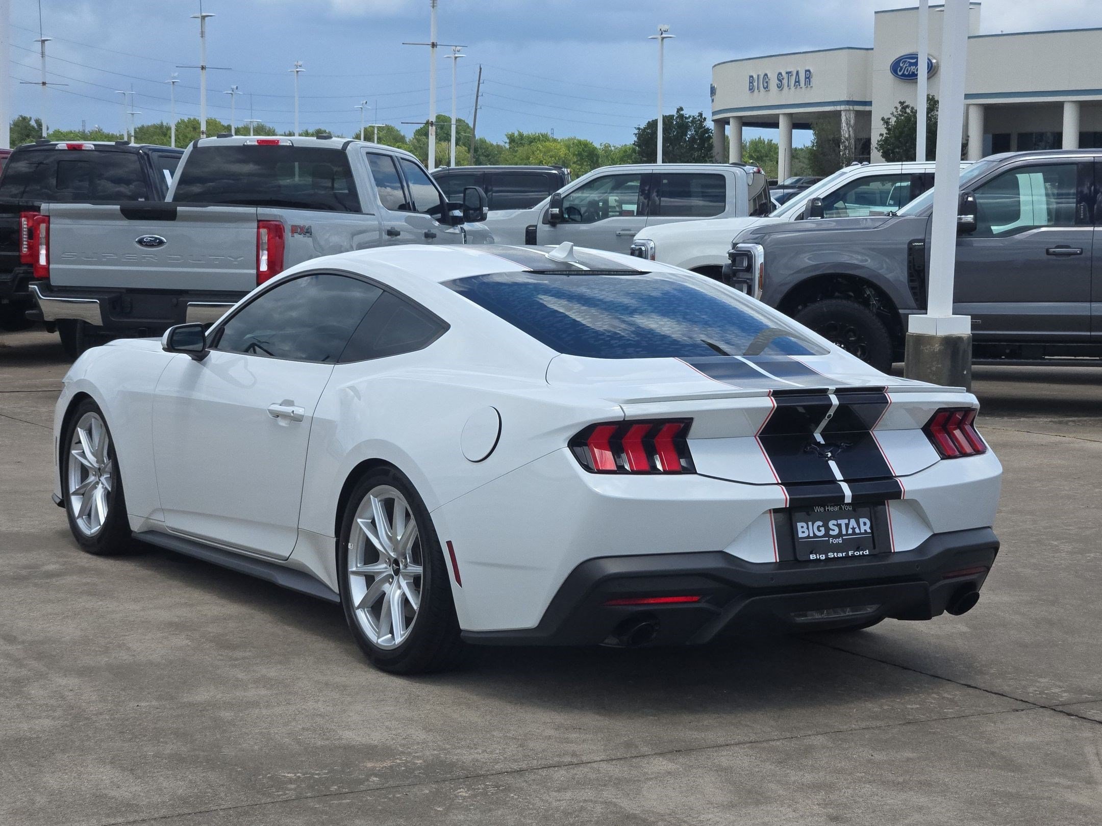 Used 2024 Ford Mustang Premium RWD image 7