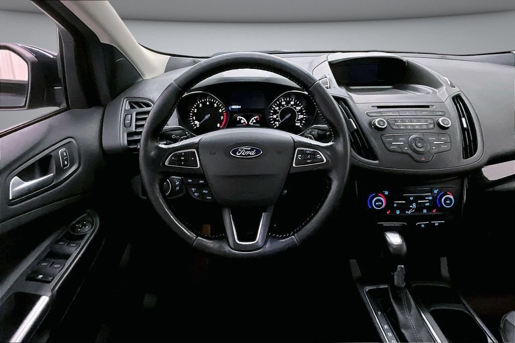 Used 2018 Ford Escape SE w/ SE Sport Appearance Package AWD/4WD image 8