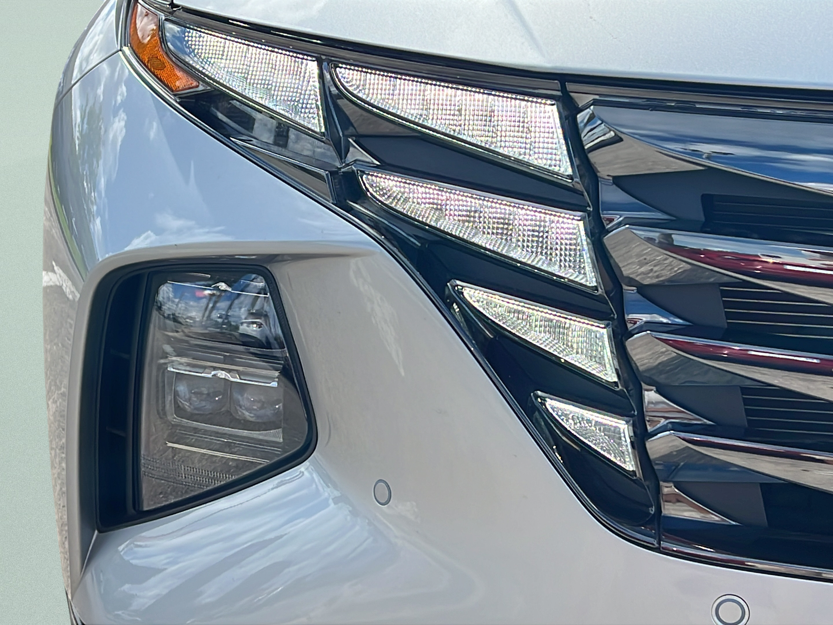 Certified 2024 Hyundai Tucson Limited FWD image 9