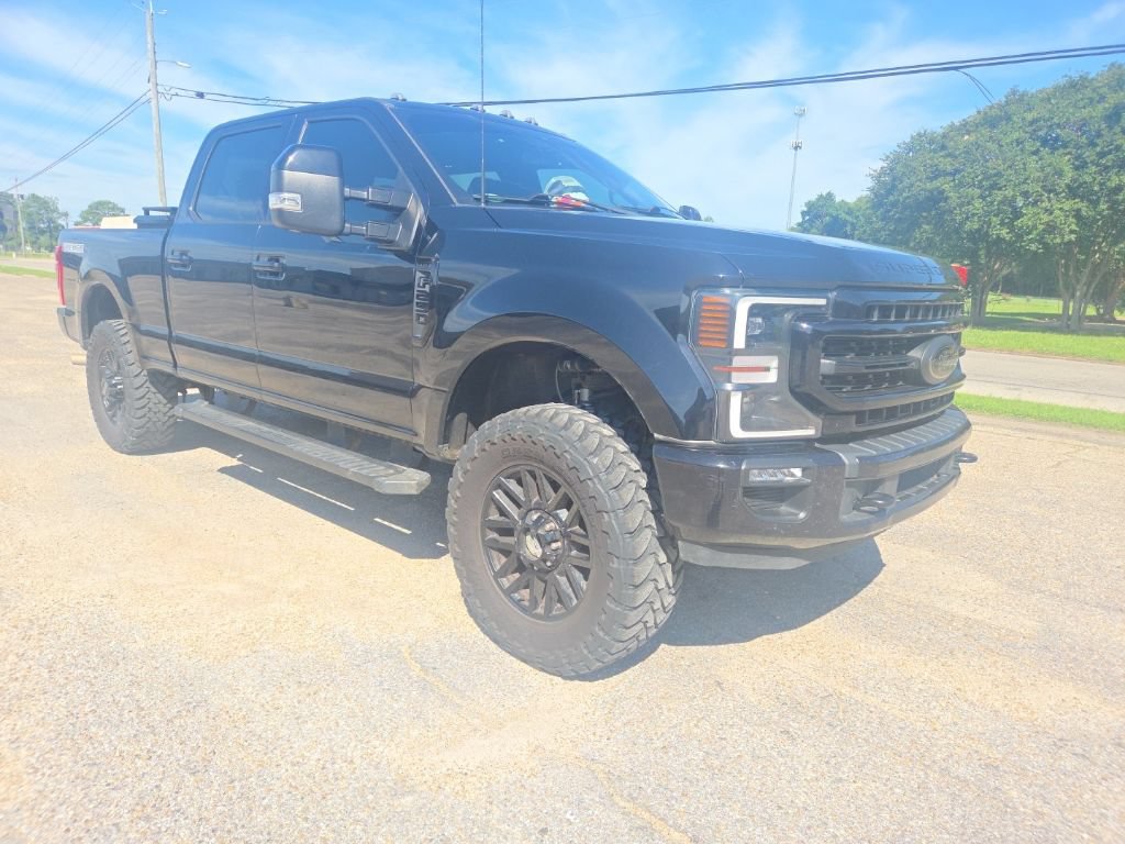 Used 2022 Ford F250 Lariat w/ Black Appearance Package AWD/4WD image 1