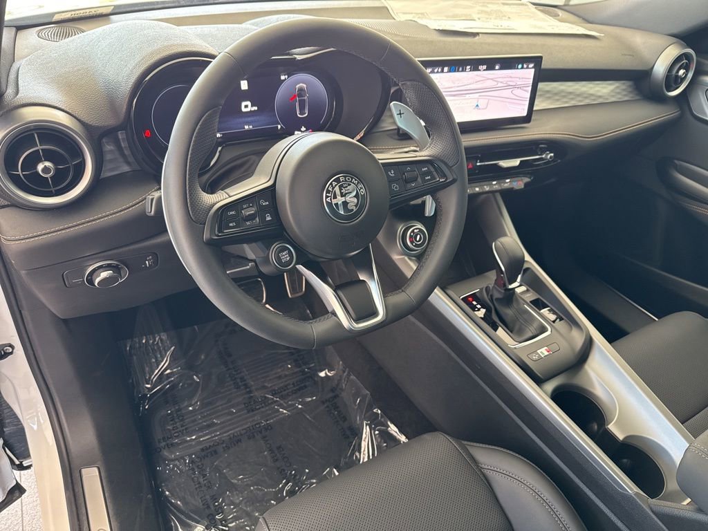 New 2026 Alfa Romeo Tonale Veloce w/ Quick Order Package 23H Volce image 12