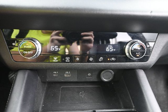 Used 2024 Mitsubishi Outlander SE FWD image 30