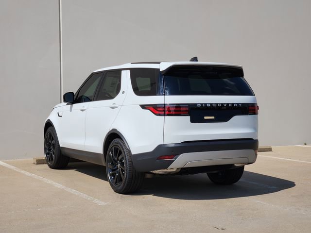 Used 2025 Land Rover Discovery S image 3