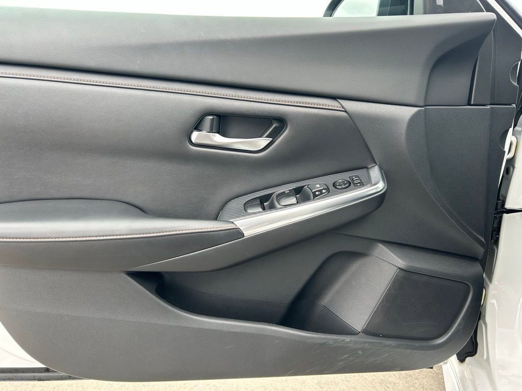 Used 2020 Nissan Sentra SR image 12