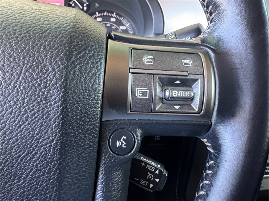 Used 2017 Lexus GX 460 Premium AWD/4WD image 15