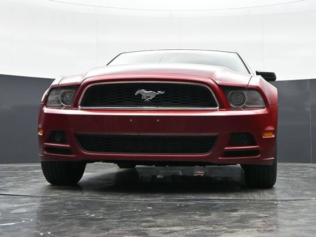 Used 2014 Ford Mustang Coupe RWD image 32