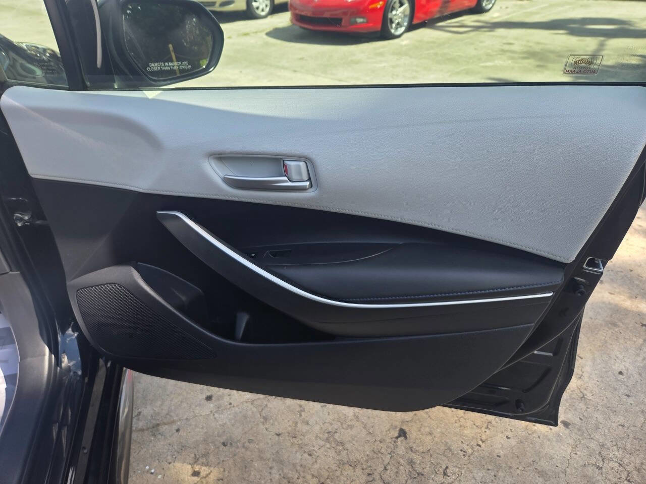 Used 2020 Toyota Corolla SE image 16