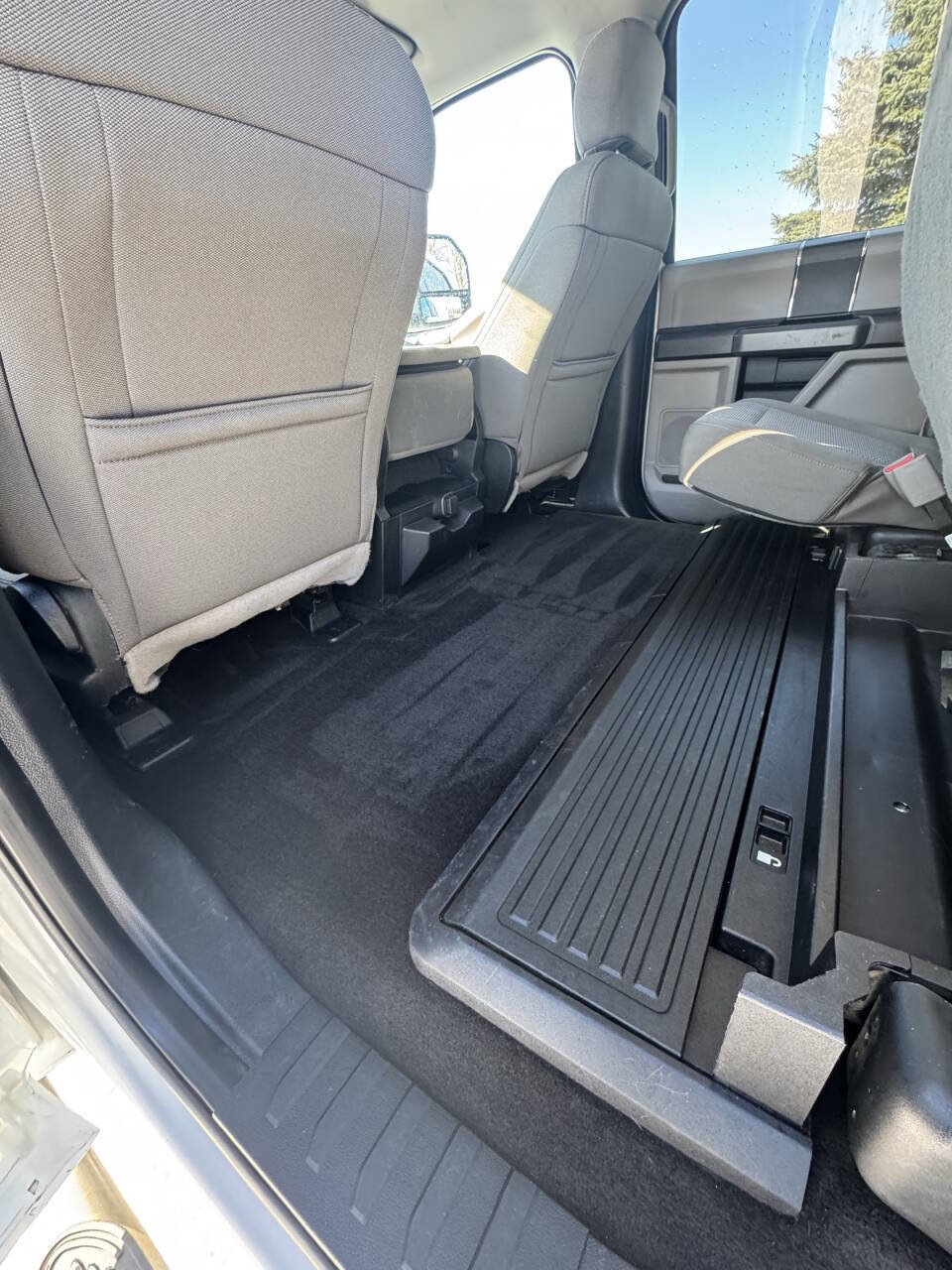 Used 2017 Ford F250 XLT w/ FX4 Off-Road Package image 55