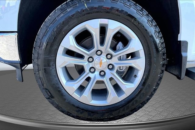 New 2026 Chevrolet Silverado 1500 LTZ w/ LTZ Premium Package image 12