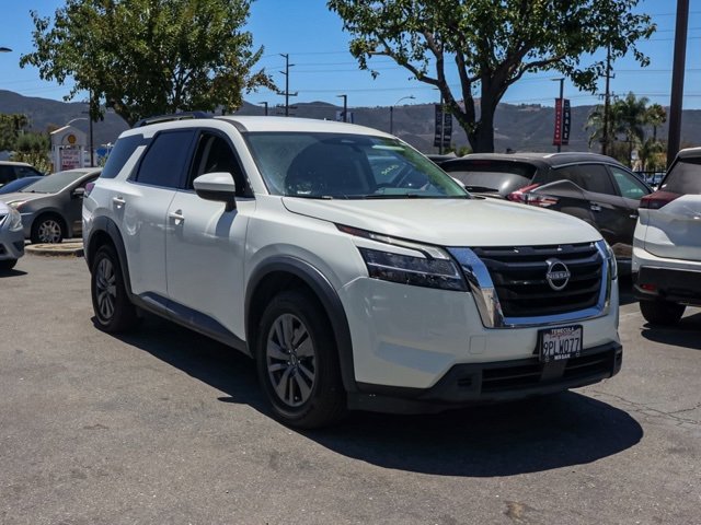 Used 2022 Nissan Pathfinder SV