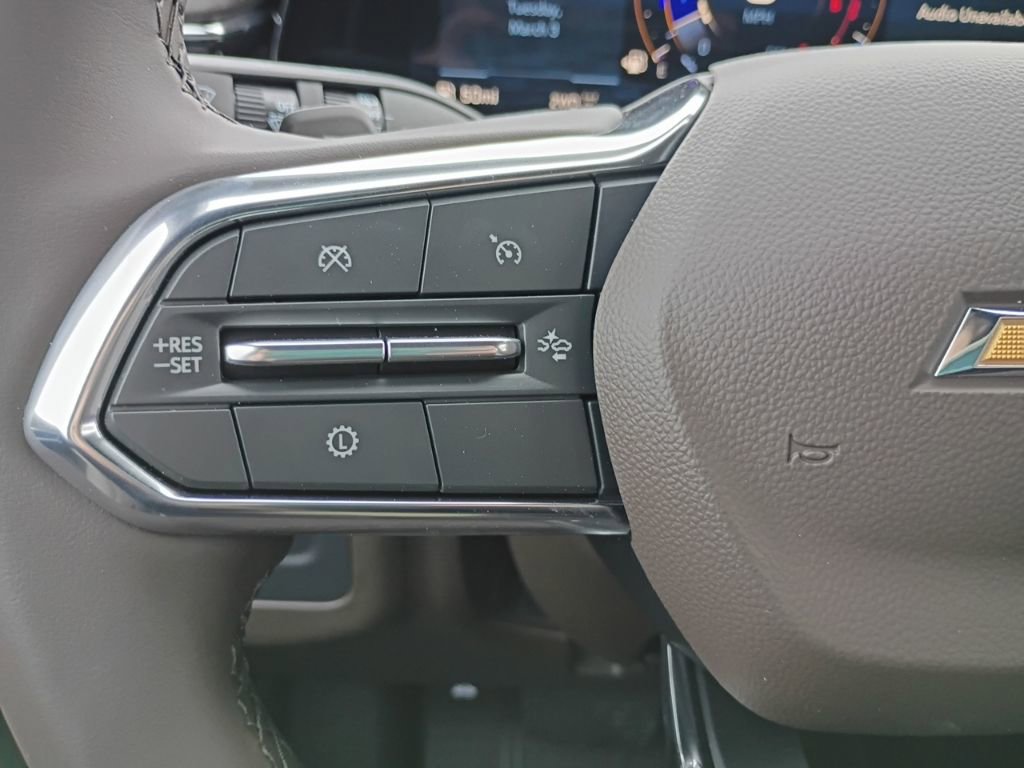 New 2026 Chevrolet Suburban LS image 18