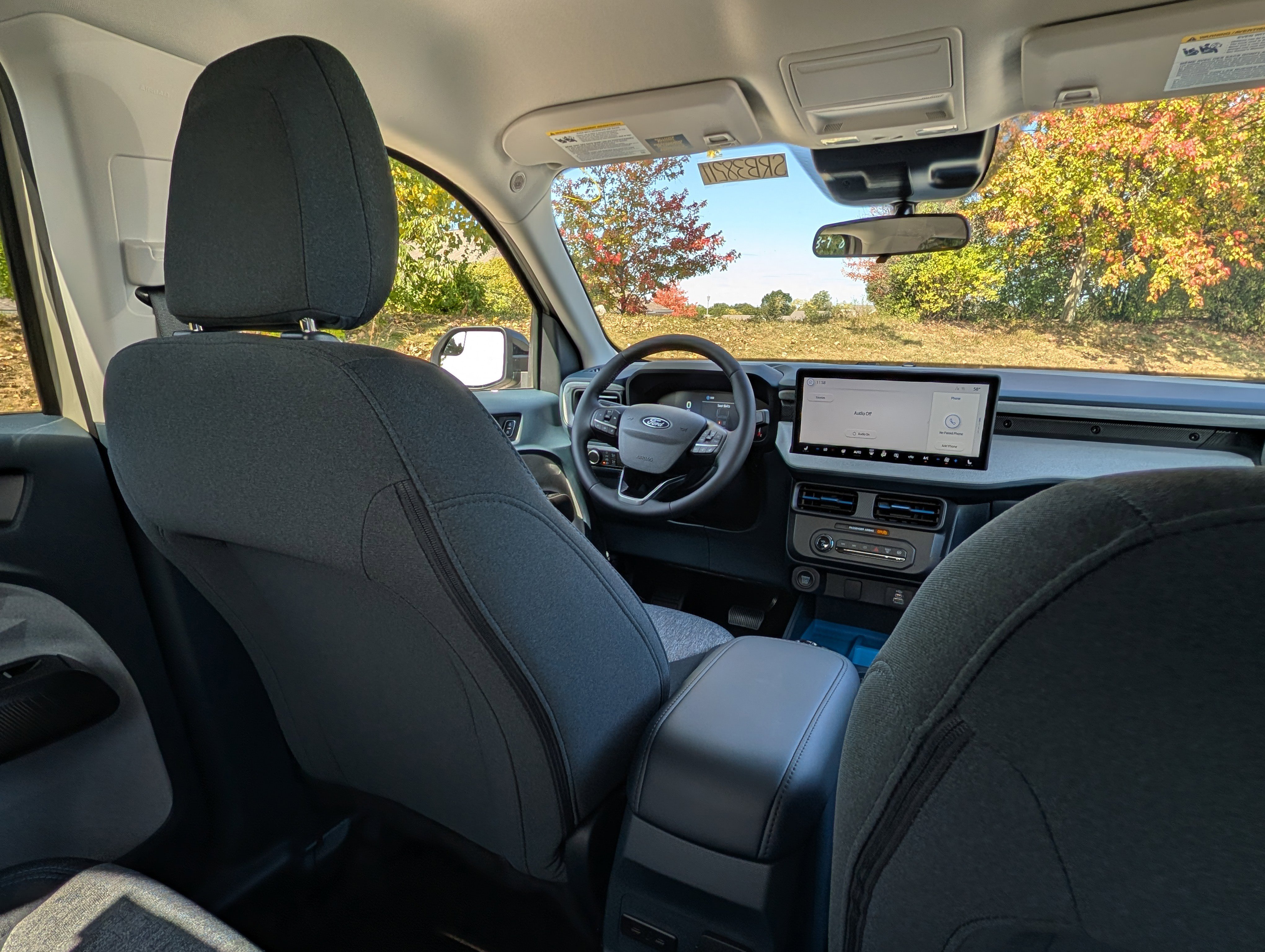 New 2025 Ford Maverick XLT w/ XLT Luxury Package image 31