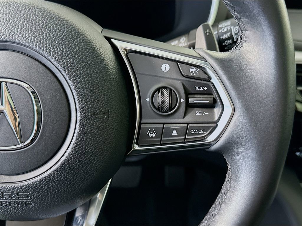 Used 2023 Acura MDX FWD w/ Technology Package image 12