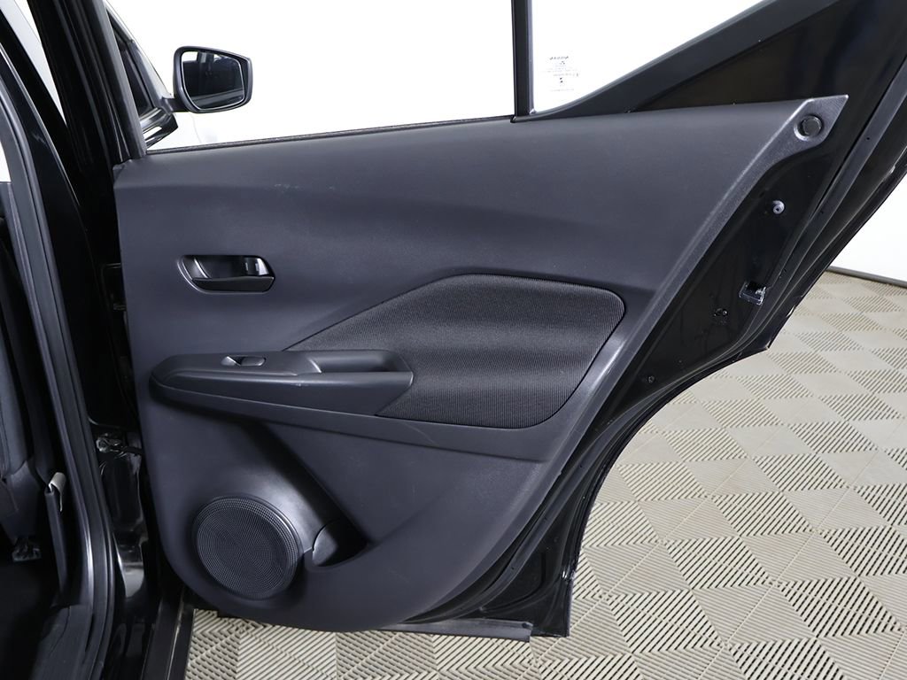 Used 2024 Nissan Kicks S image 23