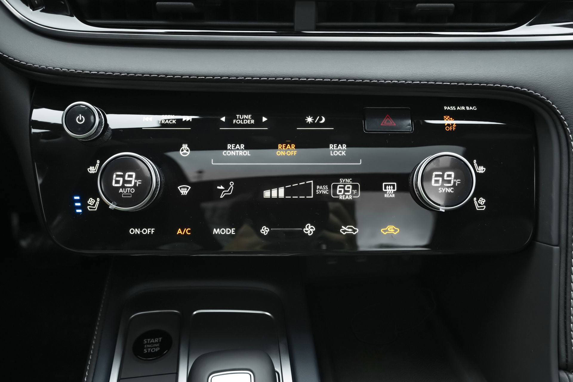 New 2026 INFINITI QX60 Sport w/ Dark Cargo Package image 14